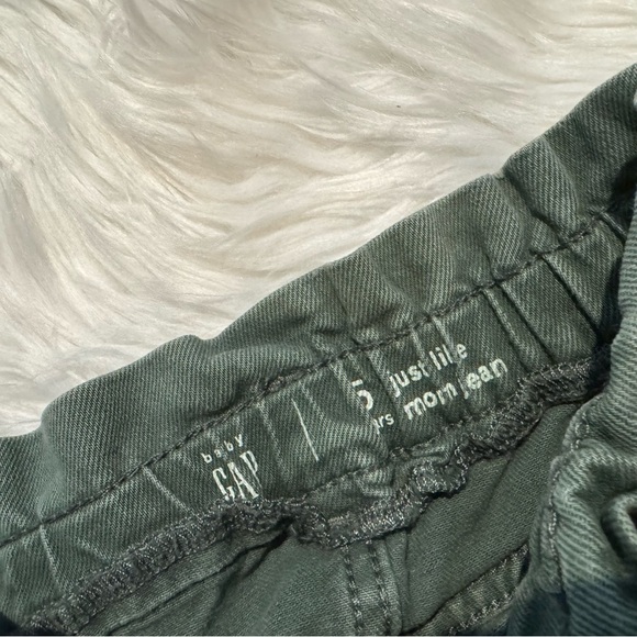 Baby Gap Military Green Just Like Mom Ruffle Cargo Jeans Size 5 yrs - Picture 4 of 8
